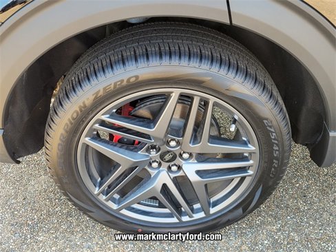 New 2025 Ford Explorer ST-Line w/ Premium Package image 11