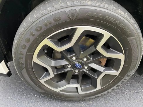 Used 2017 Subaru Crosstrek 2.0i Premium w/ Moonroof Package image 39
