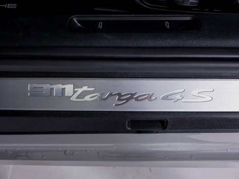 Certified 2023 Porsche 911 Targa 4S image 23