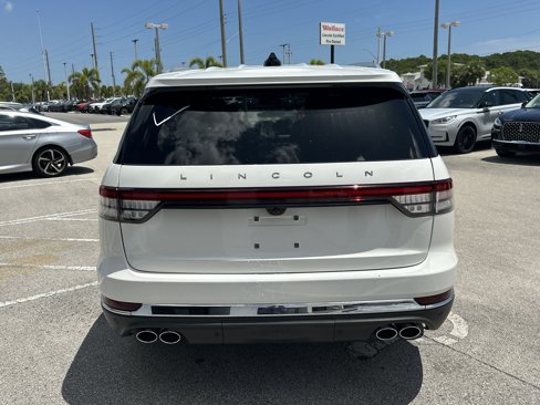 New 2025 Lincoln Aviator Reserve image 7
