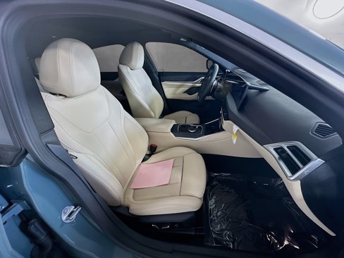 Used 2025 BMW 430i w/ Premium Package image 28