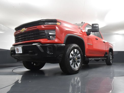 Used 2024 Chevrolet Silverado 2500 Custom w/ Z71 Off-Road Package image 52