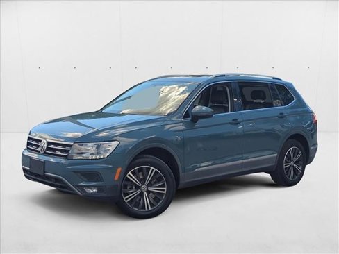 Used 2019 Volkswagen Tiguan SE image 1