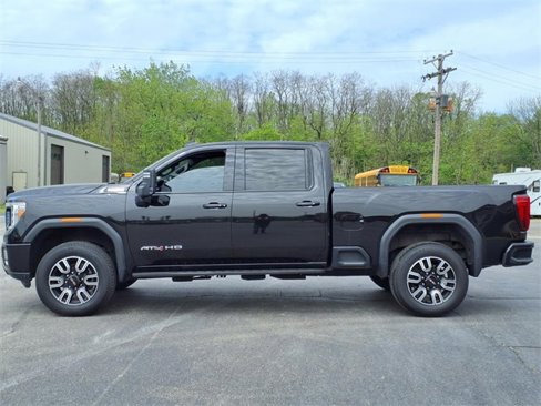 Used 2022 GMC Sierra 2500 AT4 w/ AT4 Premium Plus Package image 4