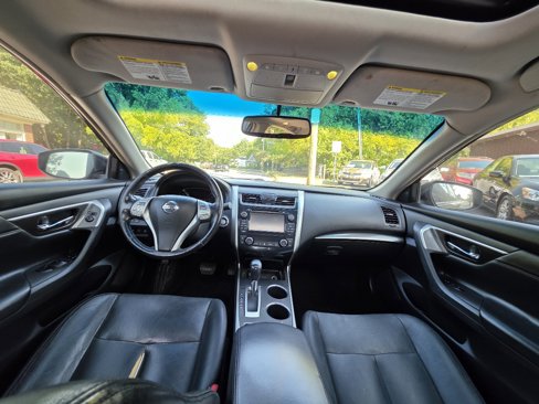 Used 2013 Nissan Altima 2.5 SL w/ Technology Pkg image 13