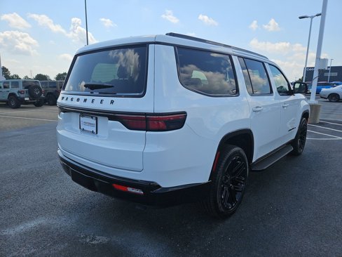 New 2025 Jeep Wagoneer Series II image 7