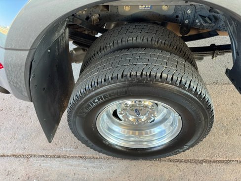 Used 2024 Ford F350 Lariat w/ Lariat Ultimate Package image 34
