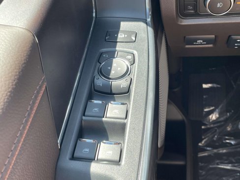 New 2025 Ford F250 King Ranch image 19
