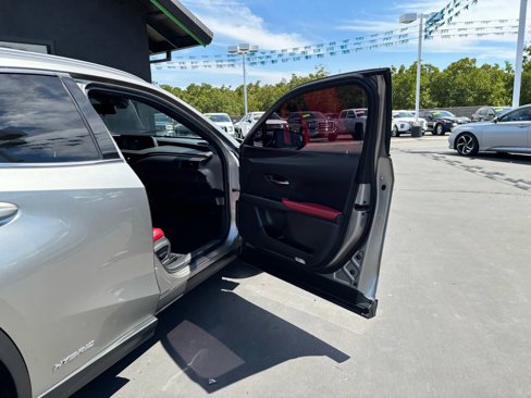 Used 2020 Lexus UX 250h F Sport image 12