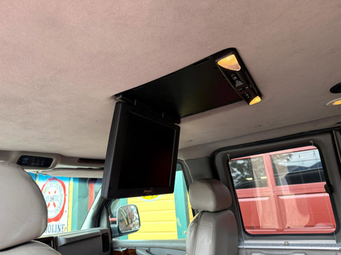 Used 2004 Chevrolet Express 1500 w/ LS Preferred Equipment Group image 23