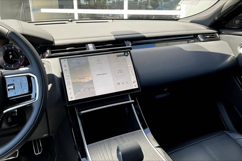 New 2026 Land Rover Range Rover Velar Dynamic SE image 7
