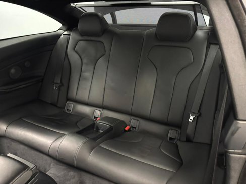 Used 2017 BMW M4 Competition image 34