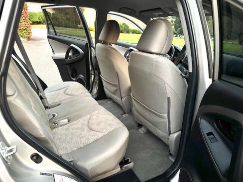Used 2012 Toyota RAV4 4WD image 24