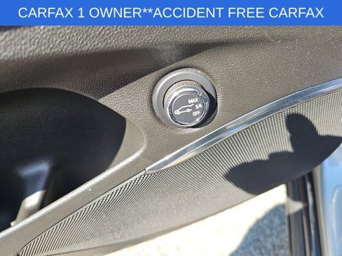 Used 2024 Buick Enclave Essence image 36