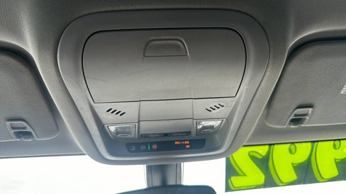 Used 2018 GMC Acadia SLE image 19