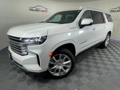 Used 2023 Chevrolet Suburban High Country image 1