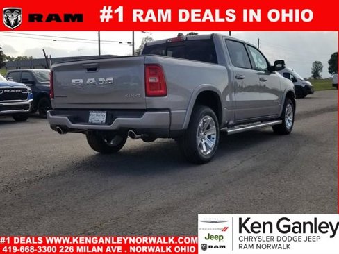 New 2026 RAM 1500 4x4 Crew Cab image 5