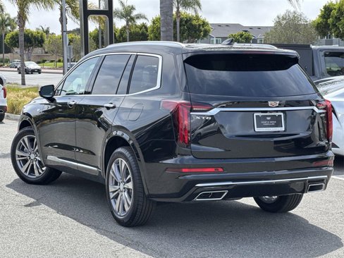 New 2025 Cadillac XT6 Premium Luxury image 12