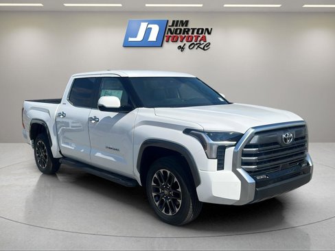 New 2026 Toyota Tundra Limited image 3
