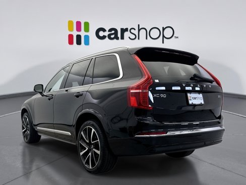 Used 2025 Volvo XC90 B5 Plus w/ Protection Package Premier image 3