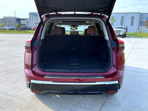 New 2026 Nissan Rogue Platinum image 10