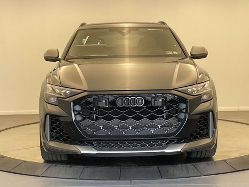 New 2025 Audi RS Q8 performance image 10