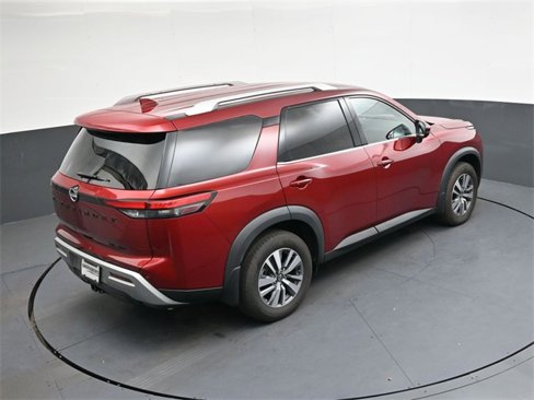 Used 2022 Nissan Pathfinder SL w/ SL Black Package image 27