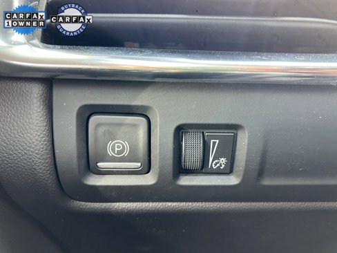 Used 2023 Cadillac XT4 Premium Luxury w/ Cold Weather Package image 11
