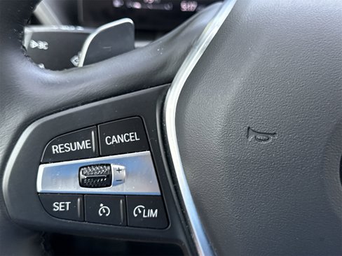 Used 2024 BMW 330i Sedan image 22