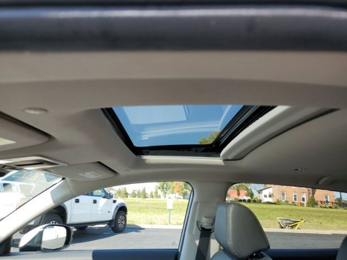 Certified 2025 Honda HR-V EX-L image 33
