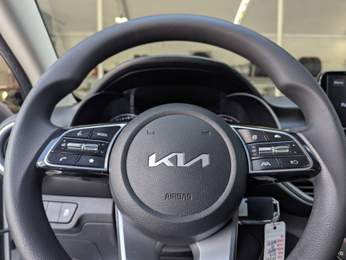 Used 2022 Kia Forte Sedan image 15