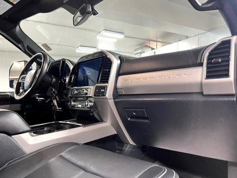Used 2022 Ford F250 Lariat image 16