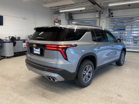 New 2026 Chevrolet Traverse LT w/ Driver Confidence Package image 5