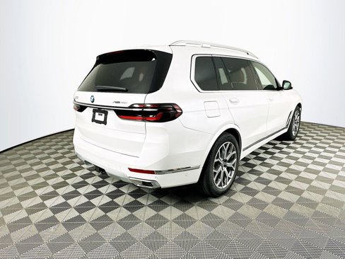 New 2026 BMW X7 xDrive40i image 9