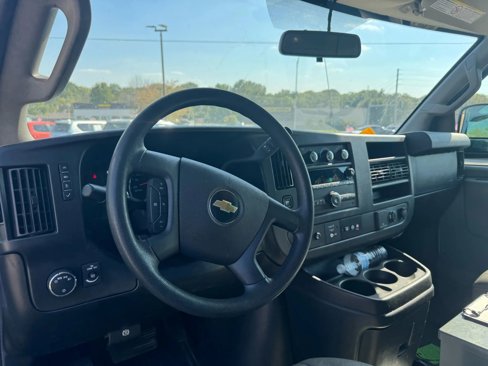 Used 2021 Chevrolet Express 2500 w/ Driver Convenience Package image 3