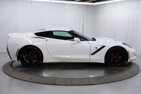 Used 2019 Chevrolet Corvette Stingray Coupe w/ 1LT image 8