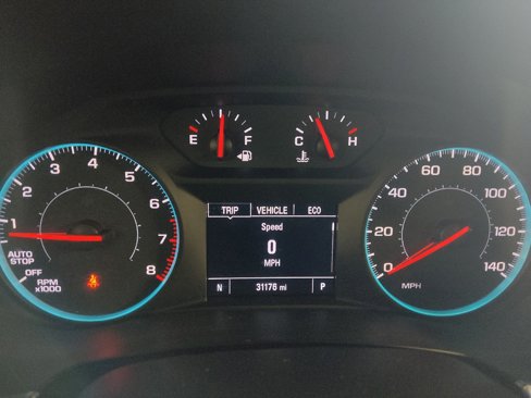 Used 2022 Chevrolet Traverse LS image 23
