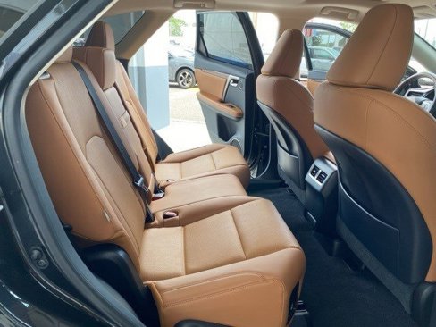 Used 2022 Lexus RX 350L FWD w/ Premium Package image 16