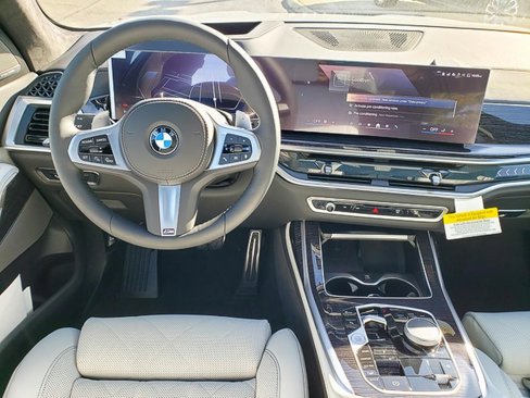 New 2026 BMW X7 xDrive40i w/ M Sport Package image 12