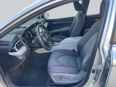 Used 2018 Toyota Camry LE w/ Convenience Package image 13