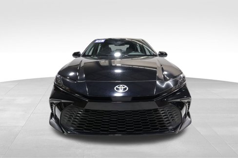 Used 2025 Toyota Camry XSE image 7