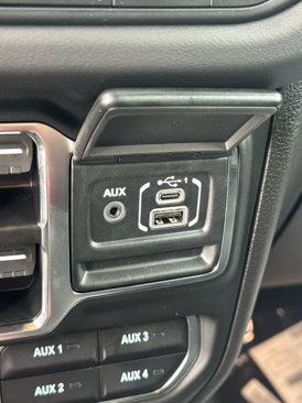New 2025 Jeep Wrangler Unlimited Rubicon 392 image 32