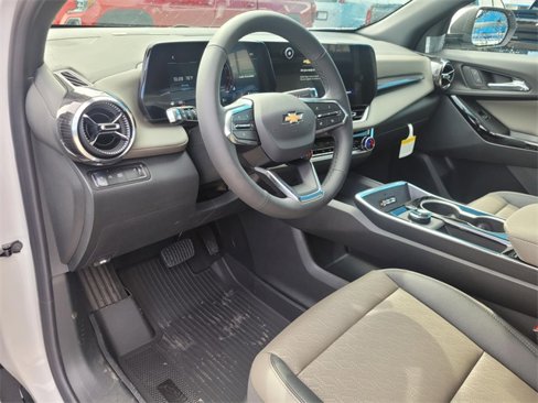New 2026 Chevrolet Equinox LT w/ Convenience Package II image 10