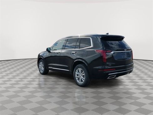 New 2025 Cadillac XT6 Luxury image 6