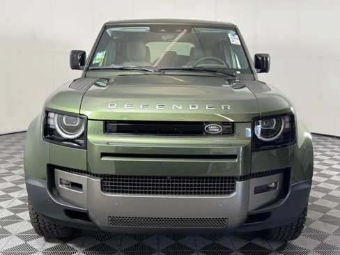 New 2026 Land Rover Defender 110 S image 11