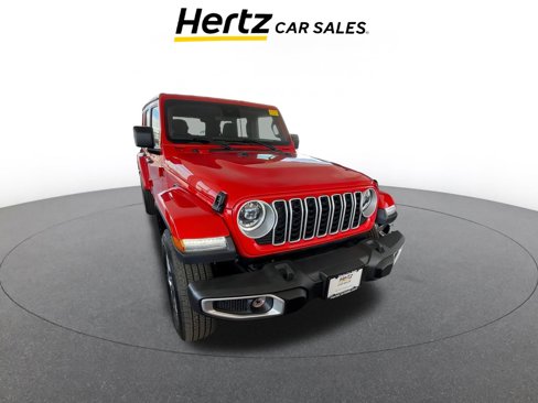 Used 2025 Jeep Wrangler Sahara image 1