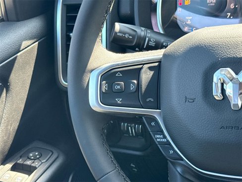 New 2026 RAM 1500 4x4 Crew Cab image 15