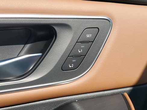 New 2026 Nissan Rogue Platinum image 16