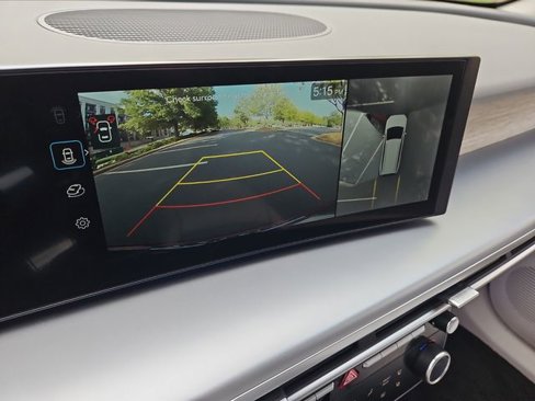 New 2026 Hyundai Ioniq 9 SEL image 9