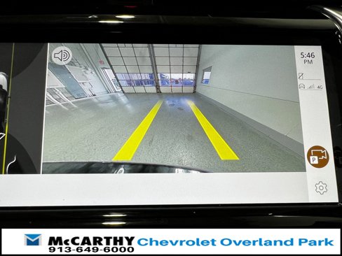 Used 2023 Land Rover Discovery Sport SE R-Dynamic image 5
